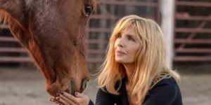 Dutton Ranch revelou quem pode ser o verdadeiro vilão da série, e não é quem você esperava Kelly Reilly como Beth Dutton na série Dutton Ranch