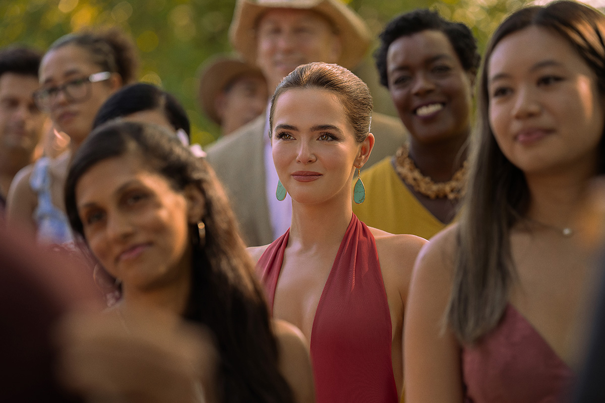 Zoey Deutch como Jill em cena de Mensagens para Isabelle