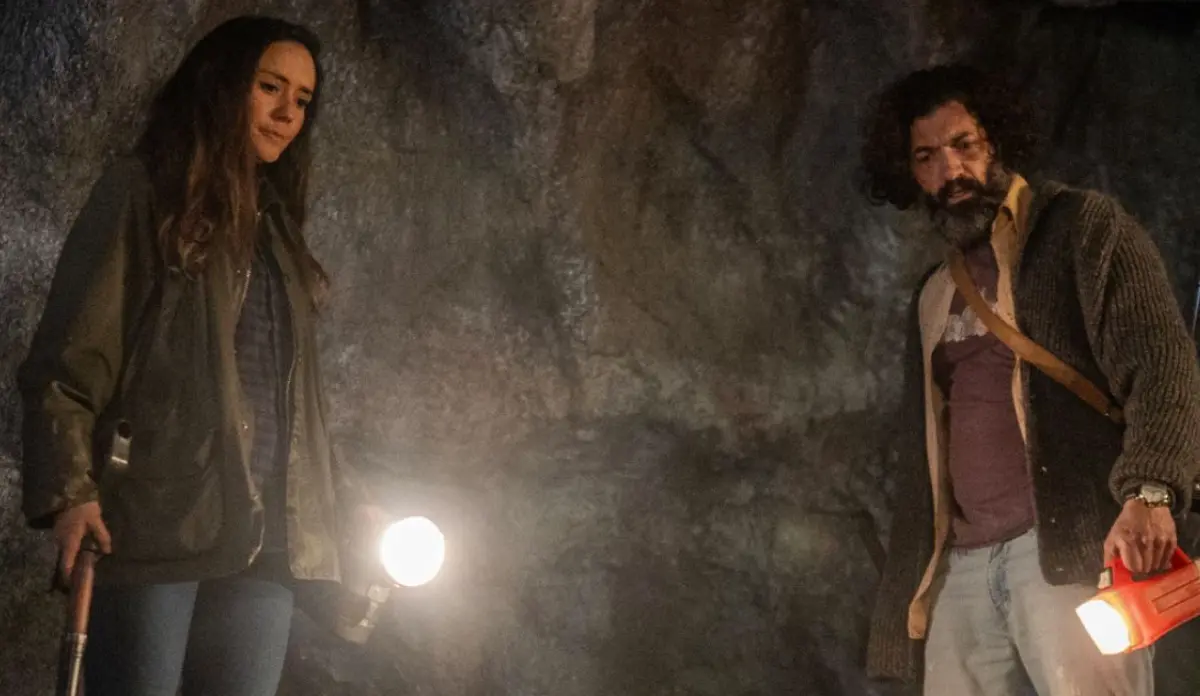Tabitha e Jade enfrentam perigos no episódio 10 da 4ª temporada de Origem