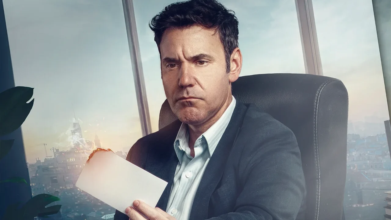 Cena da série Perdendo o Juízo com a personagem da juíza, revelada como assassina no final da 1ª temporada disponível na Netflix