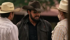 Rancho Dutton: o episódio 6 transforma uma aliança perigosa no motor da temporada Cena do episódio 6 de Rancho Dutton mostrando aliança perigosa entre personagens