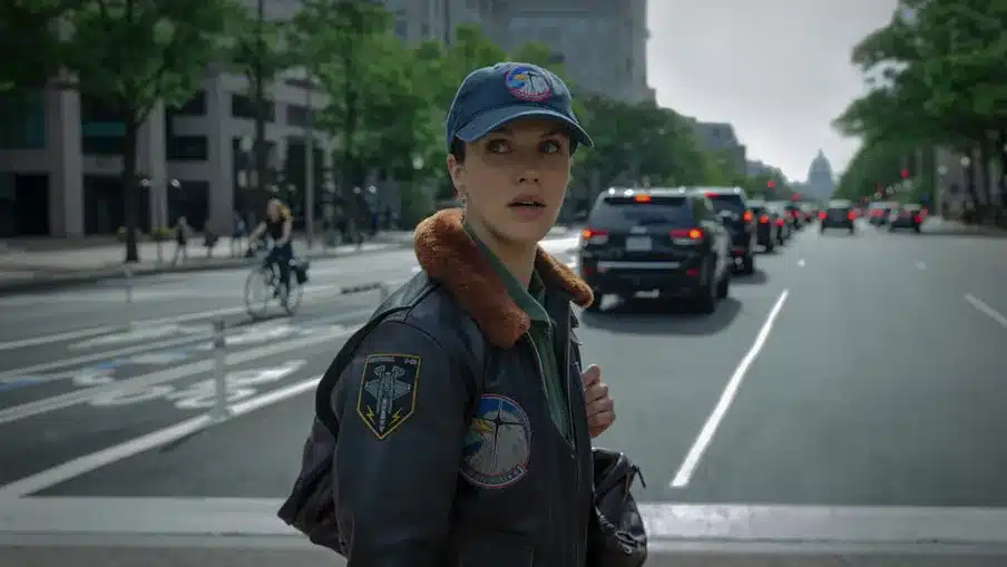 Jessica Brown Findlay como Juliette em Silo temporada 3