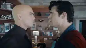 Cena de produção de Homem do Amanhã mostrando confronto entre Superman e Lex Luthor