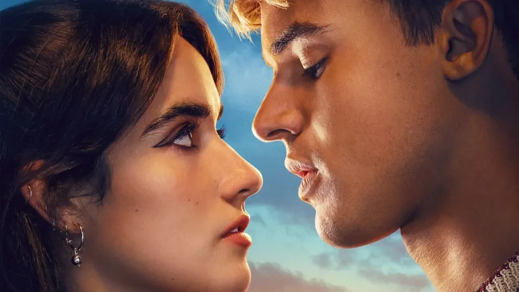 Sua Culpa: Londres chega ao Prime Video amanhã com Noah e Nick diante da distância e do ciúme Asha Banks como Noah e Matthew Broome como Nick em cena promocional de Sua Culpa: Londres