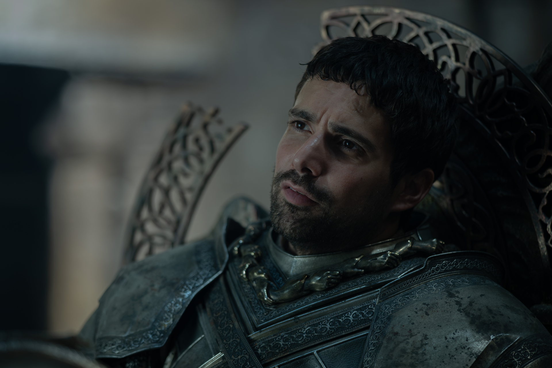 James Norton em close como Ormund Hightower, estratega da Casa Hightower