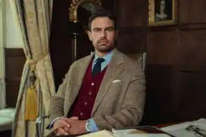 'Magnatas do Crime': 2ª temporada ganha teaser e estreia confirmada para 3 de setembro na Netflix Theo James como Eddie Horniman em Magnatas do Crime temporada 2