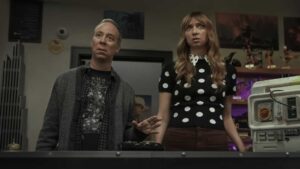 Penny retorna no episódio 2 de Stuart Não Consegue Salvar o Universo Penny Kaley Cuoco retorna episódio 2 Stuart Não Consegue Salvar Universo HBO Max