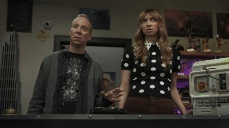 Penny Kaley Cuoco retorna episódio 2 Stuart Não Consegue Salvar Universo HBO Max