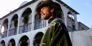 Por um Punhado de Dólares, clássico de Sergio Leone, está no Prime Video em julho de 2026 Clint Eastwood fumando cigarro em Por um Punhado de Dólares