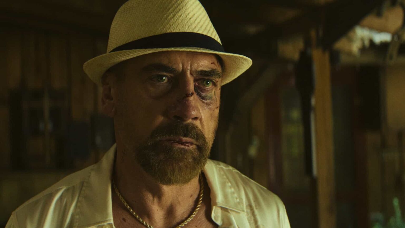 Javier Bardem como Max Cady em cena intensa de Cabo do Medo