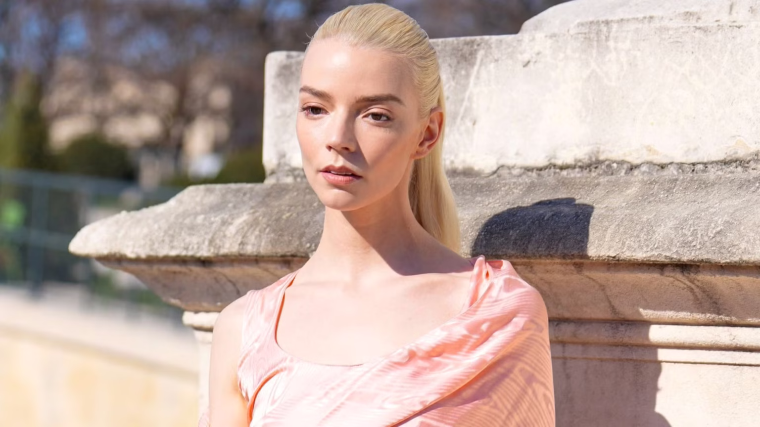 The Super Mario Galaxy Movie lidera o Peacock apenas um dia após estreia no streaming Anya Taylor-Joy em evento de moda