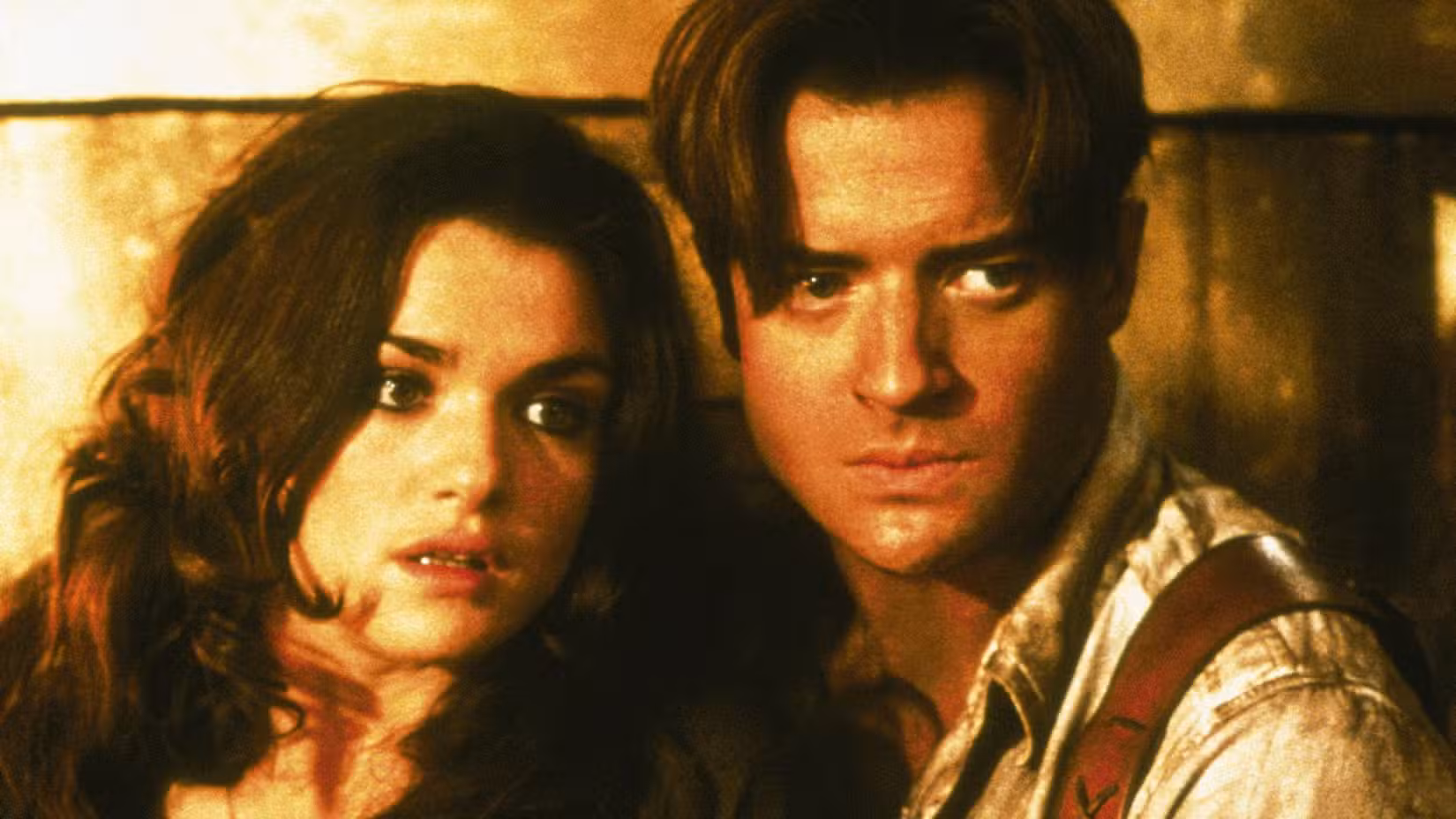 Rachel Weisz e Brendan Fraser em A Múmia: O Retorno