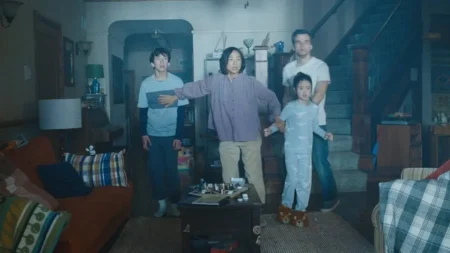 Criaturas marinhas ancestrais da chuva em The Last House Netflix