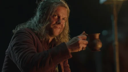 Tom Bennett como Ulf, o Branco em A Casa do Dragão temporada 3