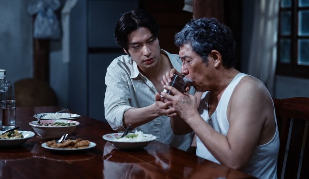 Imagem promocional de A lenda tailandesa que virou base de uma nova série da Netflix Ilusão Mortal Imagem promocional de A lenda tailandesa que virou base de uma nova série da Netflix Ilusão Mortal