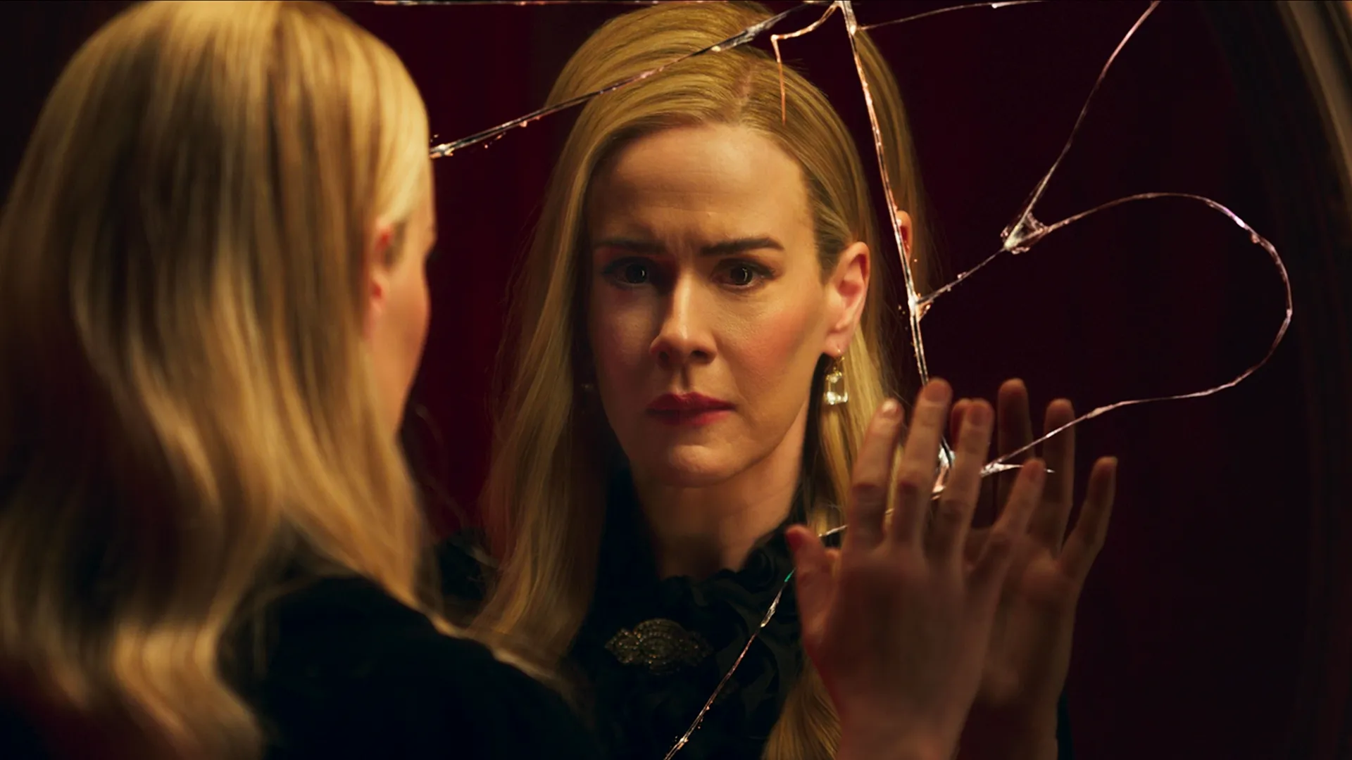 Sarah Paulson como Cordelia Goode em American Horror Story 13 Sarah Paulson como Cordelia Goode em American Horror Story 13