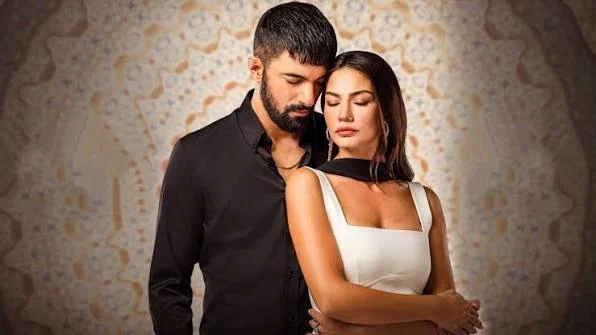 Personagem principal de Meu Nome é Farah em cena da série turca Netflix