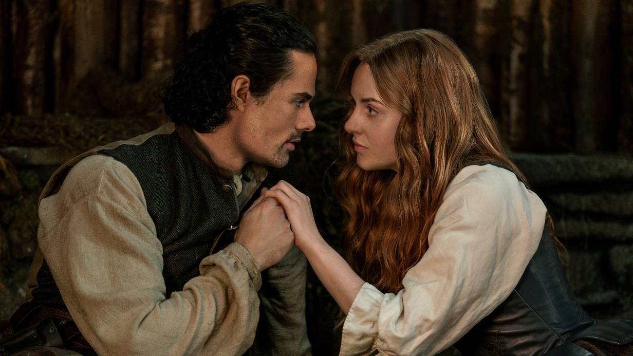 Cena dramática de Outlander: Blood of My Blood com personagens da trama