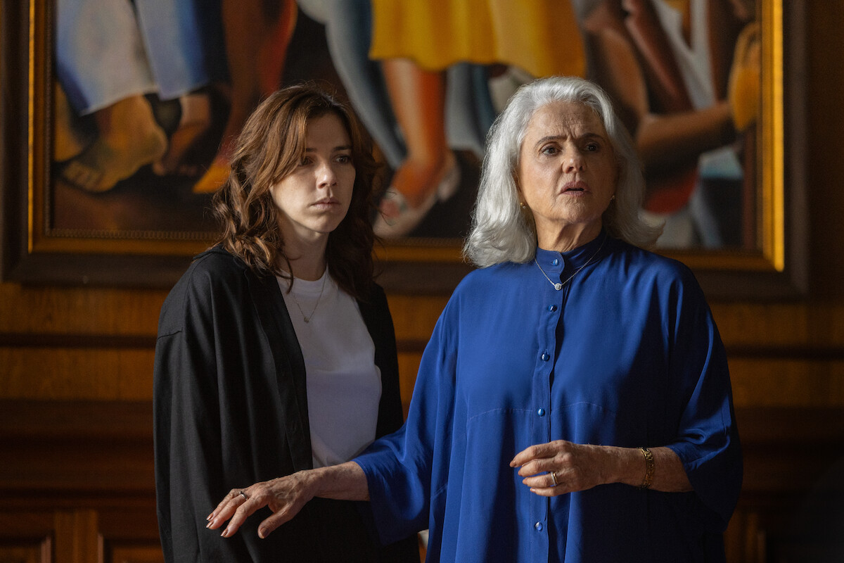 A Diplomata terá 5ª temporada na Netflix após final tenso da 4ª