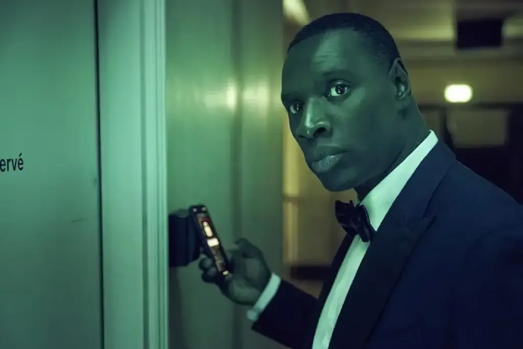 Imagem relacionada a Lupin coloca Assane contra o próprio mito na volta de Omar Sy