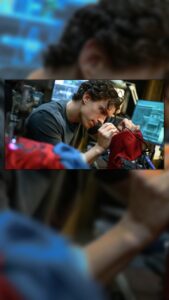Cena de ação do Homem-Aranha em Homem-Aranha: Um Novo Dia
